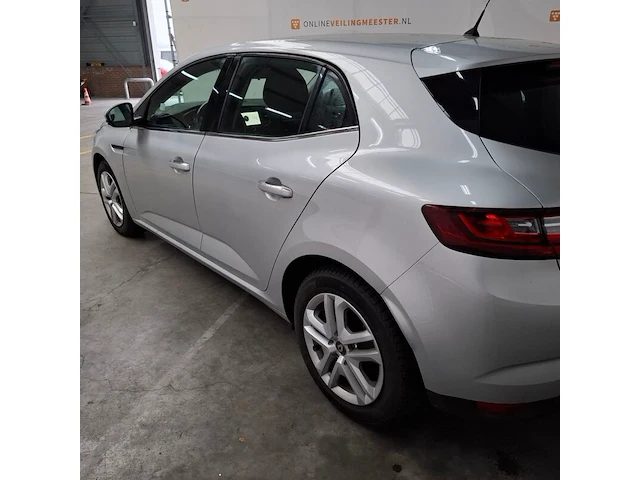 Personenauto, renault, megane, 2018 - afbeelding 2 van  79