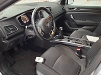 Personenauto, renault, megane, 2018 - afbeelding 33 van  79