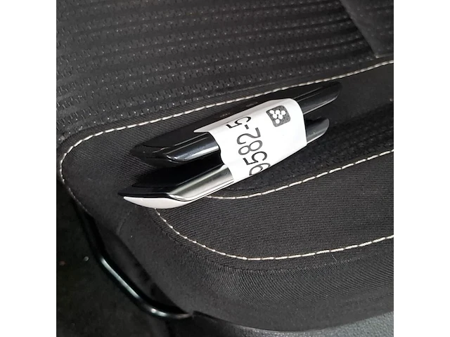 Personenauto, renault, megane, 2018 - afbeelding 36 van  79