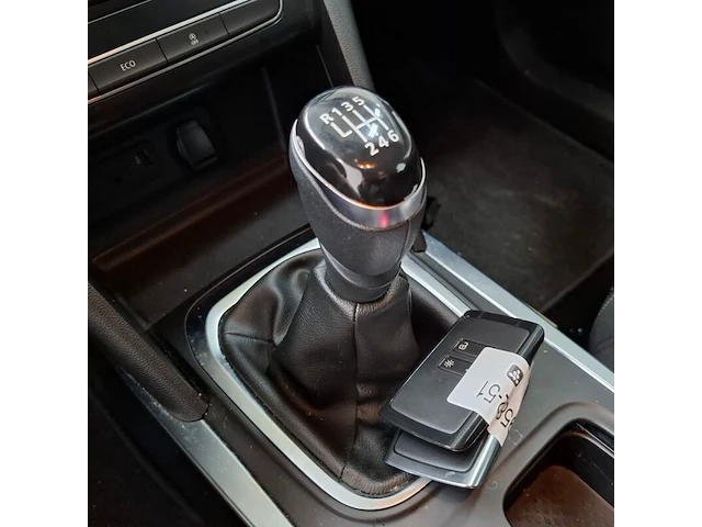 Personenauto, renault, megane, 2018 - afbeelding 44 van  79