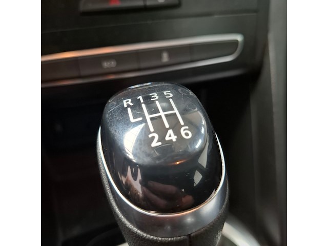 Personenauto, renault, megane, 2019 - afbeelding 13 van  32