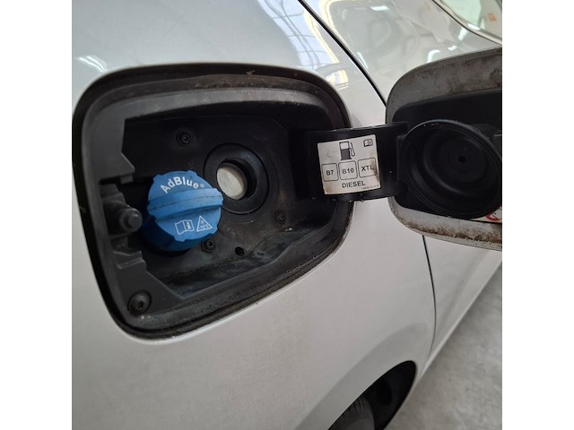 Personenauto, renault, megane, 2019 - afbeelding 43 van  61
