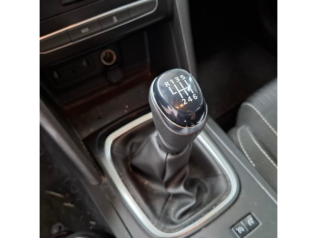 Personenauto, renault, megane, 2019 - afbeelding 27 van  60