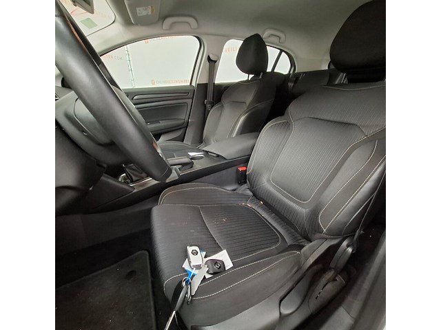 Personenauto, renault, megane, 2019 - afbeelding 25 van  63