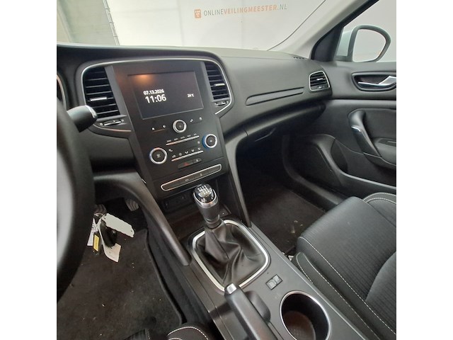 Personenauto, renault, megane, 2019 - afbeelding 31 van  63