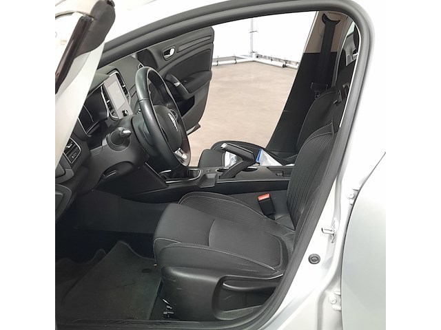 Personenauto, renault, megane, 2019 - afbeelding 9 van  40