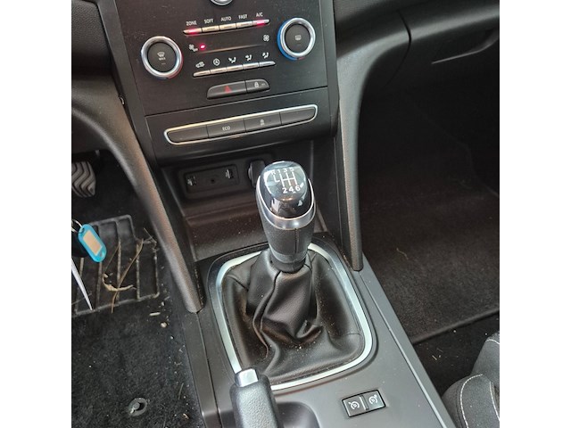Personenauto, renault, megane, 2019 - afbeelding 20 van  40