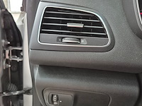 Personenauto, renault, megane, 2019 - afbeelding 15 van  38