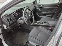 Personenauto, renault, megane, 2019 - afbeelding 8 van  41