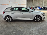 Personenauto, renault, megane, 2019 - afbeelding 34 van  41