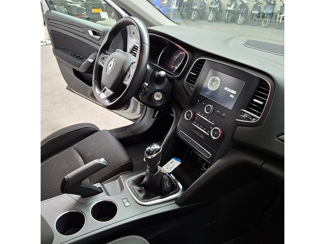 Personenauto, renault, megane, 2019 - afbeelding 29 van  51
