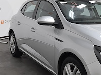Personenauto, renault, megane, 2019 - afbeelding 43 van  46