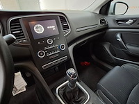 Personenauto, renault, megane, 2019 - afbeelding 35 van  70