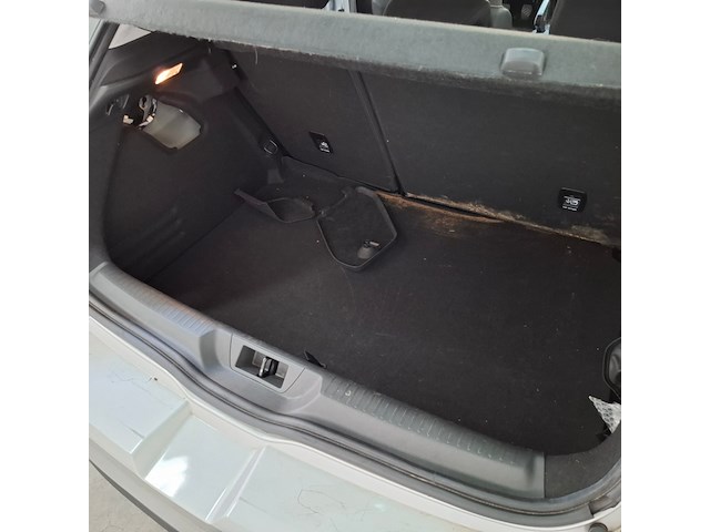Personenauto, renault, megane, 2019 - afbeelding 40 van  70