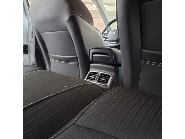 Personenauto, renault, megane, 2019 - afbeelding 43 van  70