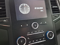 Personenauto, renault, megane, 2019 - afbeelding 35 van  66