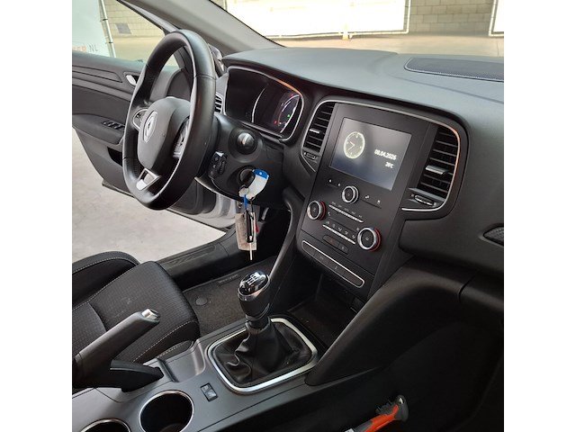 Personenauto, renault, megane, 2019 - afbeelding 46 van  70