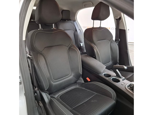 Personenauto, renault, megane, 2019 - afbeelding 47 van  70