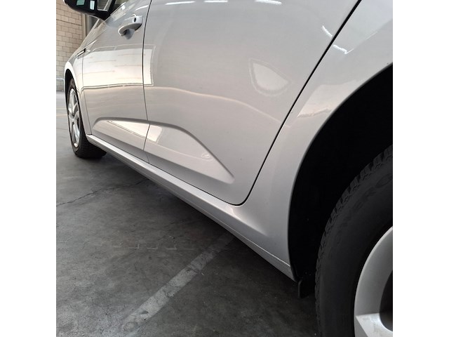 Personenauto, renault, megane, 2019 - afbeelding 21 van  70
