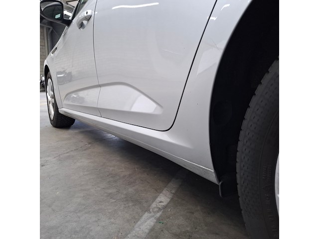Personenauto, renault, megane, 2019 - afbeelding 18 van  66