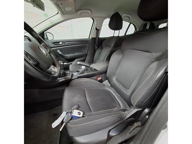Personenauto, renault, megane, 2019 - afbeelding 35 van  73