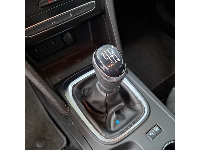 Personenauto, renault, megane, 2019 - afbeelding 40 van  73