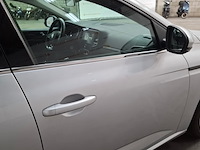 Personenauto, renault, megane, 2019 - afbeelding 56 van  73