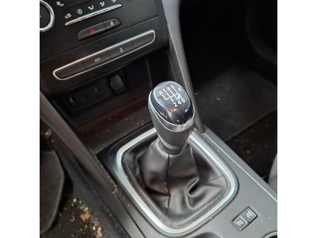 Personenauto, renault, megane, 2019 - afbeelding 36 van  71