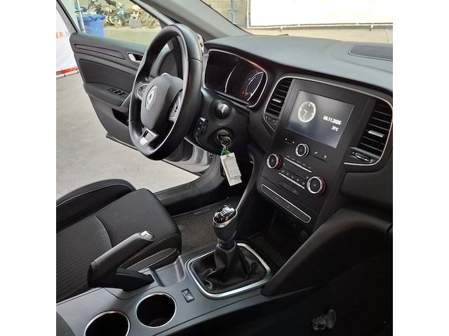 Personenauto, renault, megane, 2019 - afbeelding 43 van  63