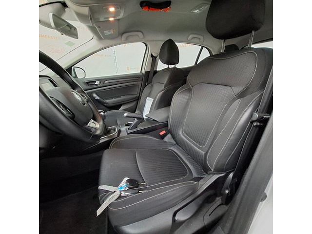 Personenauto, renault, megane, 2019 - afbeelding 32 van  69
