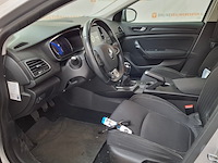 Personenauto, renault, megane, 2019 - afbeelding 38 van  79