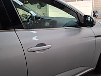 Personenauto, renault, megane, 2019 - afbeelding 56 van  79