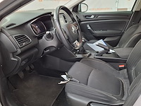 Personenauto, renault, megane, 2019 - afbeelding 24 van  66