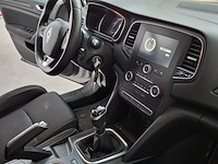 Personenauto, renault, megane, 2019 - afbeelding 44 van  66