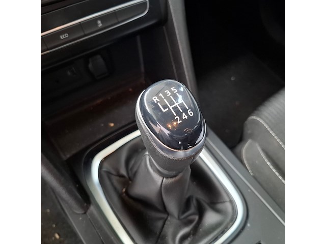 Personenauto, renault, megane, 2019 - afbeelding 39 van  71