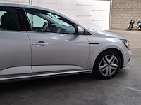 Personenauto, renault, megane, 2019 - afbeelding 18 van  23