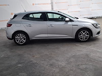 Personenauto, renault, megane, 2019 - afbeelding 16 van  22