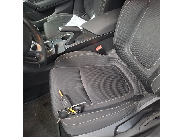 Personenauto, renault, megane, 2019 - afbeelding 27 van  67