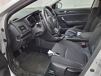 Personenauto, renault, megane, 2019 - afbeelding 19 van  59