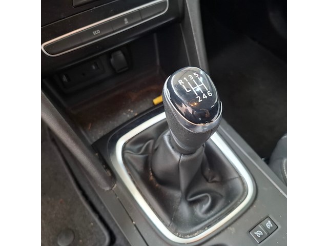 Personenauto, renault, megane, 2019 - afbeelding 33 van  67