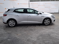 Personenauto, renault, megane, 2019 - afbeelding 18 van  24