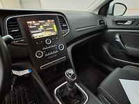 Personenauto, renault, megane, 2019 - afbeelding 39 van  67