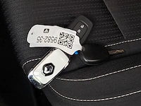 Personenauto, renault, megane, 2019 - afbeelding 32 van  73