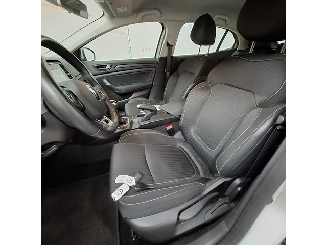 Personenauto, renault, megane, 2019 - afbeelding 35 van  73