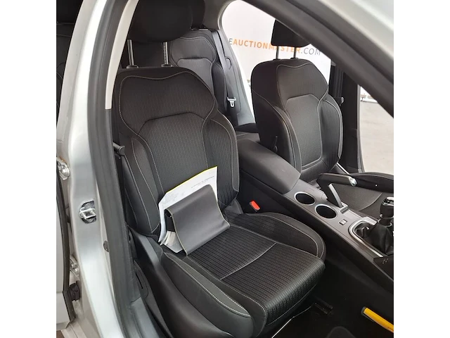 Personenauto, renault, megane, 2019 - afbeelding 52 van  73