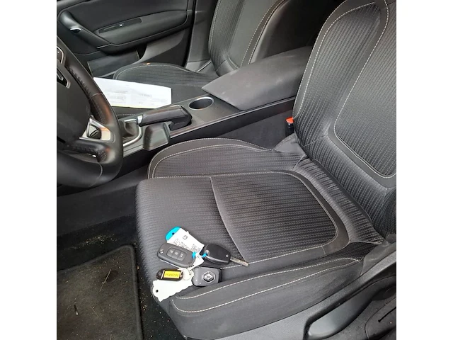 Personenauto, renault, megane, 2019 - afbeelding 32 van  72