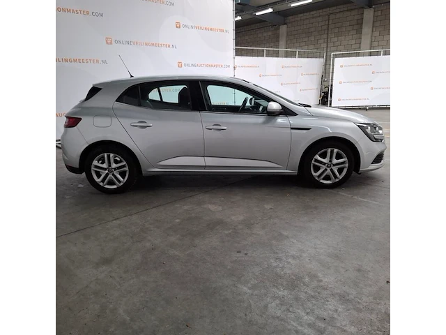 Personenauto, renault, megane, 2019 - afbeelding 34 van  80