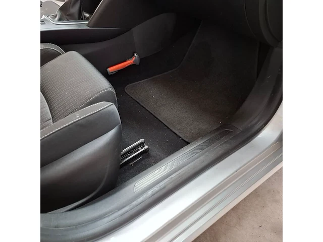 Personenauto, renault, megane, 2019 - afbeelding 60 van  80
