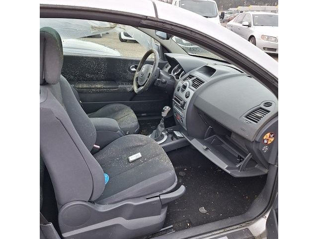 Personenauto, renault, mégane coupé-cabriolet, 1.6-16v privilège luxe, grijs, 2005 - afbeelding 9 van  11