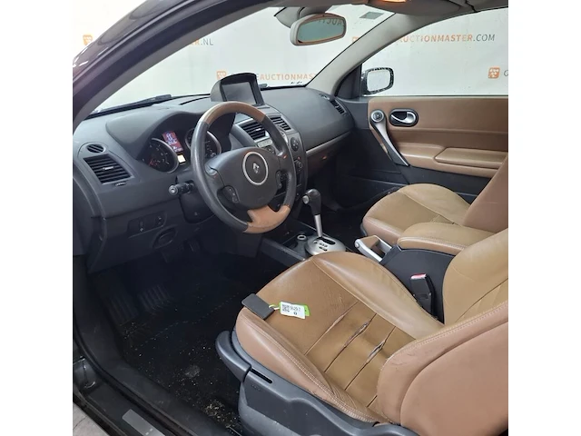 Personenauto, renault, mégane coupé-cabriolet, 2.0-16v tech line, 2006 - afbeelding 33 van  77